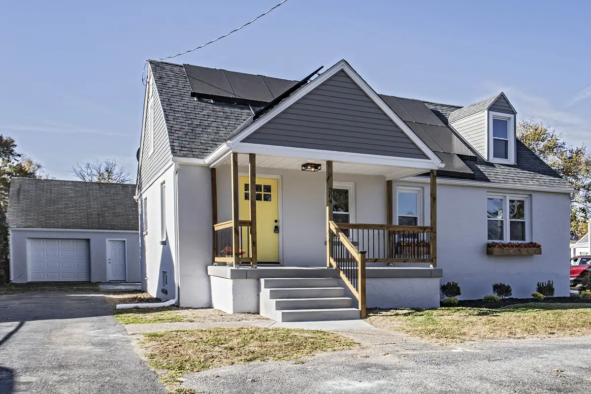 384 Springfield exterior