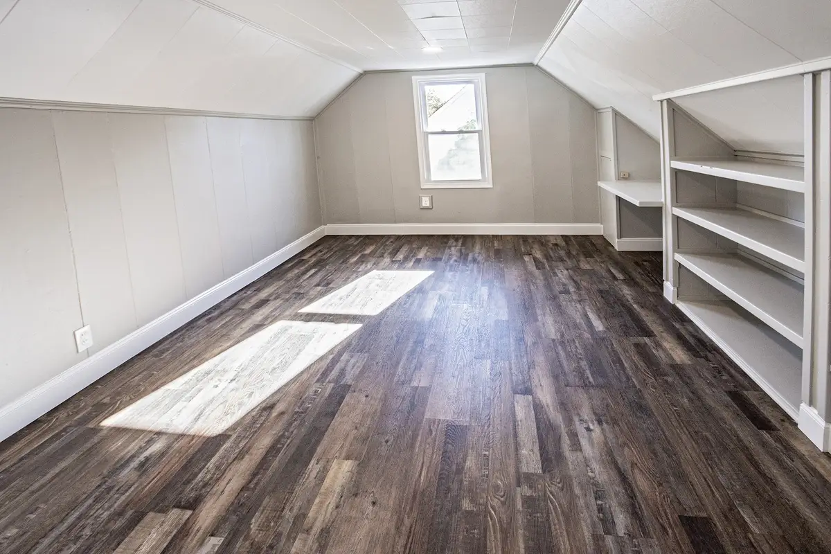 384 Springfield upper floor 2