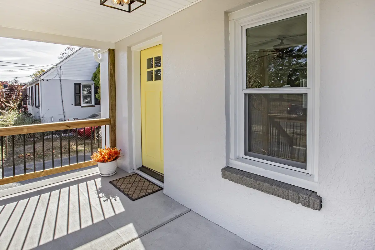 384 Springfield front door