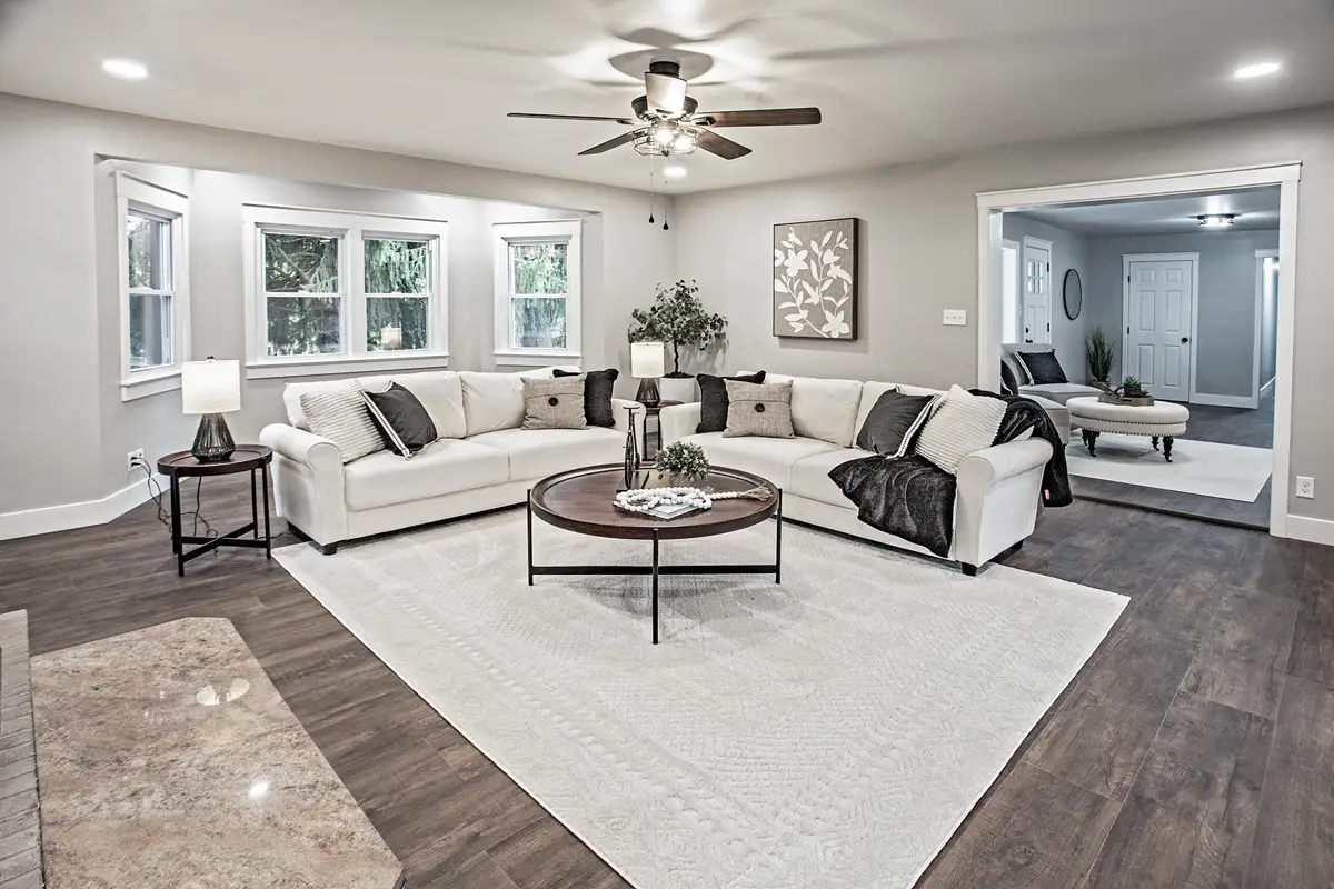 Beautiful living area with wrap around couch.