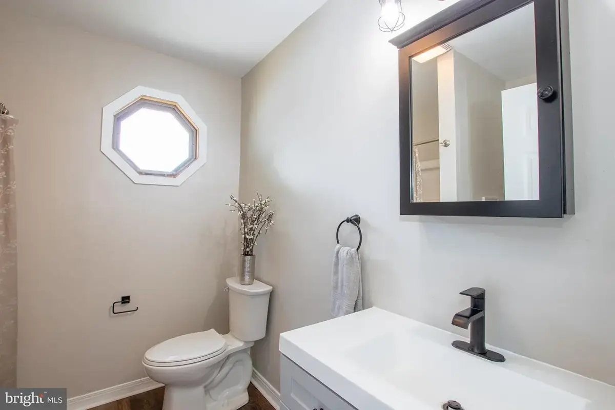 Bathroom done in white.